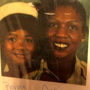 Meet your Posher, Psauntia